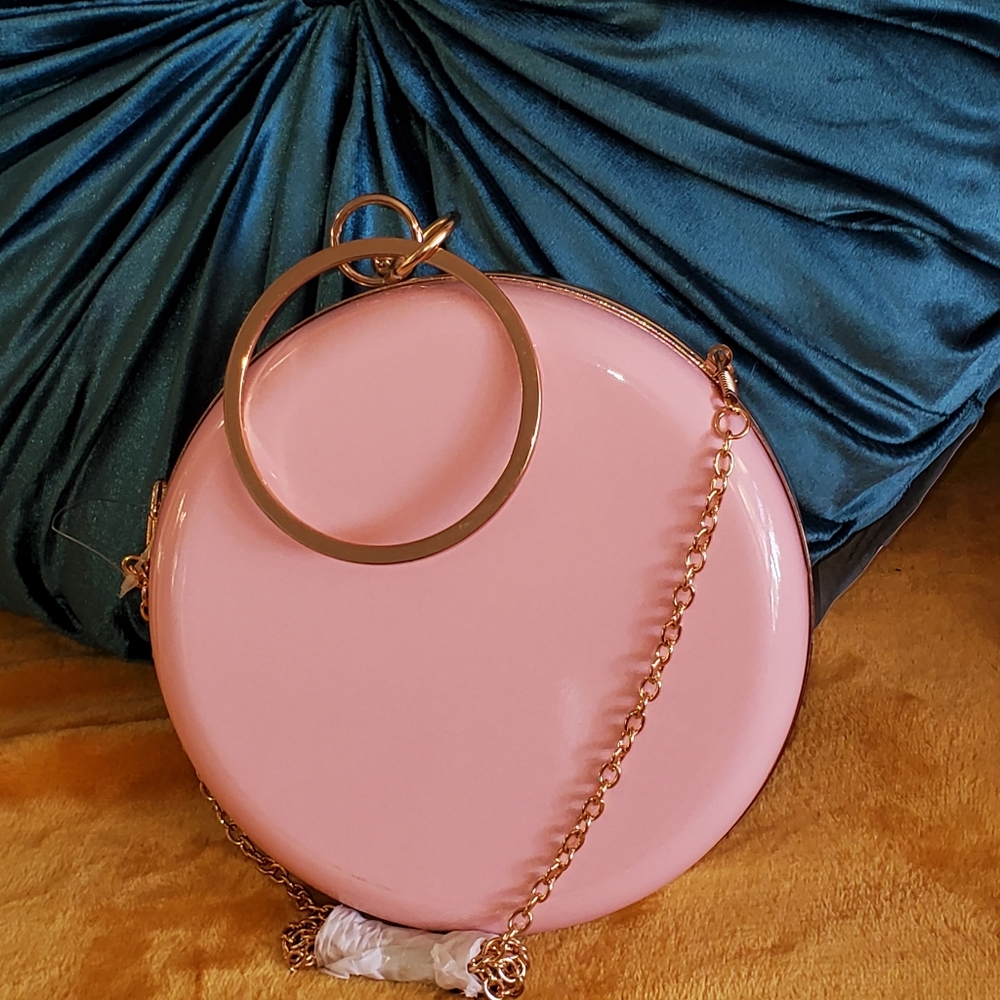 Pink & Gold Retro Round Wristlet Bag, NWT, Pink Patton, Vegan Leather w/ Strap